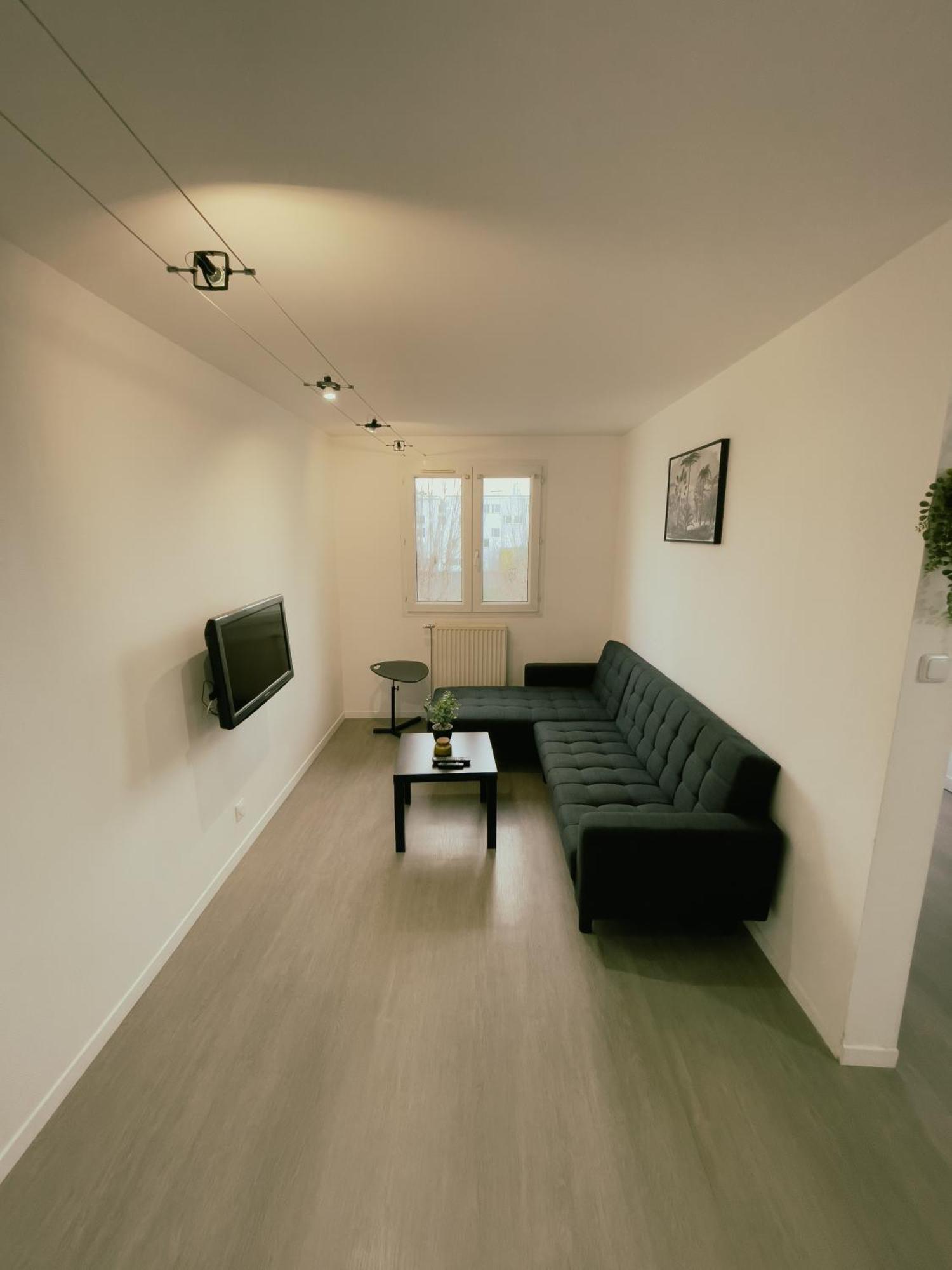 Appartement Proche U Arena Et La Defense Nanterre Exterior photo